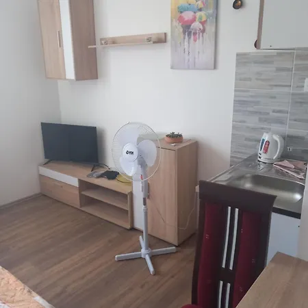 Rm Castell Apartment